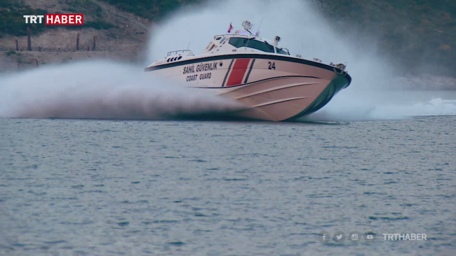 Ege Denizi'nde nefes kesen düzensiz göçmen operasyonu